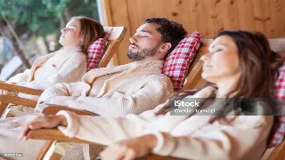 西安定制养生攻略：告别亚健康，不同人群的专属按摩秘籍！ 封面